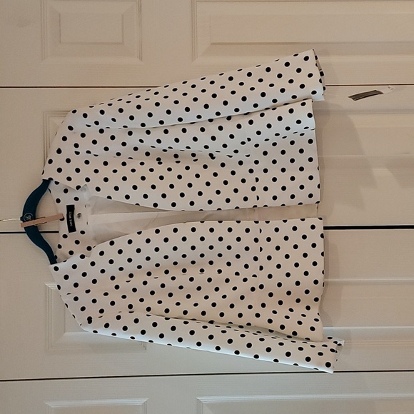 Nine West Jackets & Blazers - Nine West women's size 12 ivory/black blazer